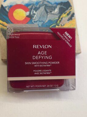 DISCONTINUED Revlon Age Defying Skin Smoothing Powder - 03 Fresh Ivory